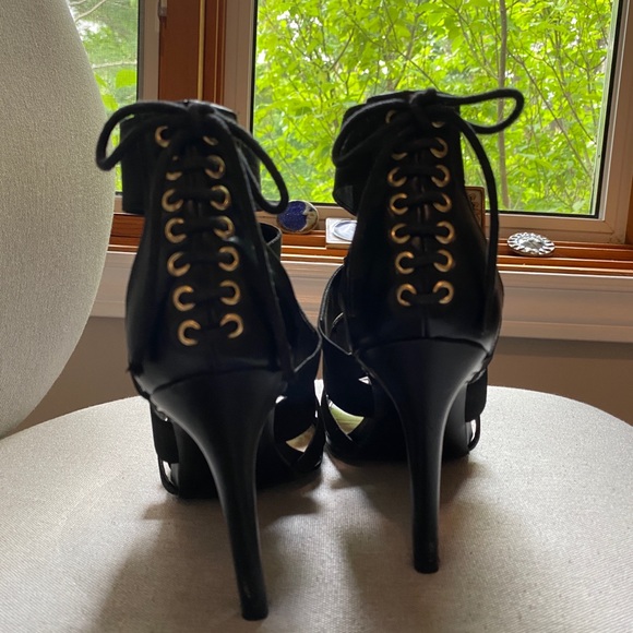 NINE WEST | 4-inch Black Strap Heels - Picture 4 of 5